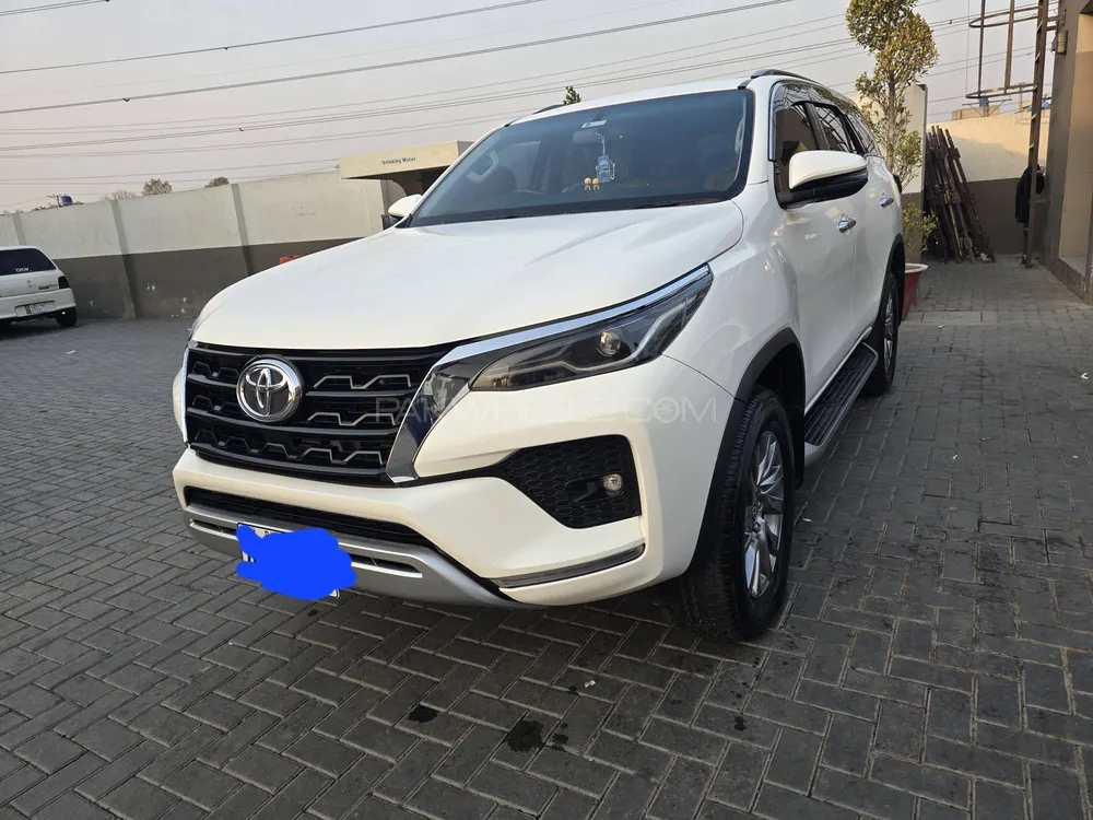 Toyota Fortuner 2021 for sale in Lahore