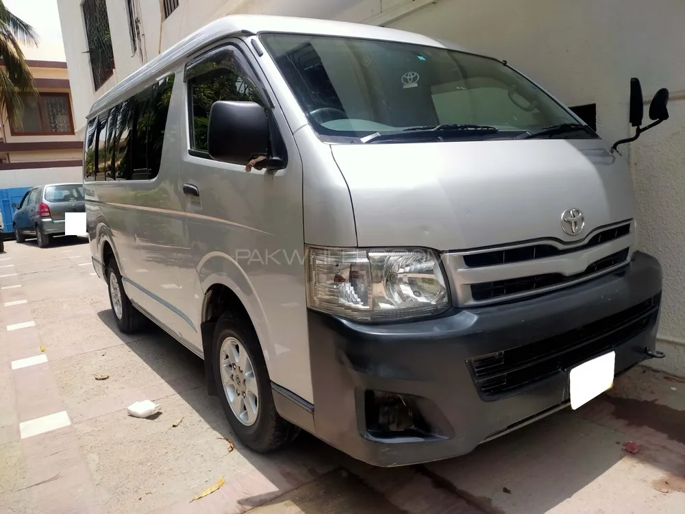 Toyota Hiace 2012 for Sale in Karachi Image-1