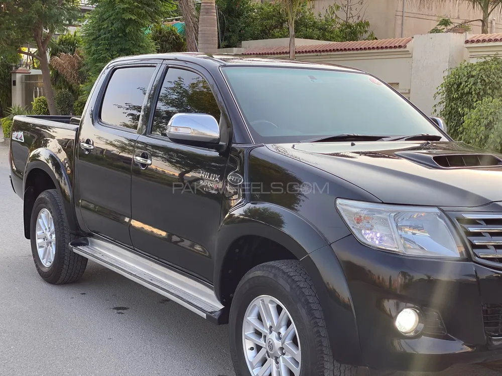 Toyota Hilux 2014 for Sale in Sargodha Image-1