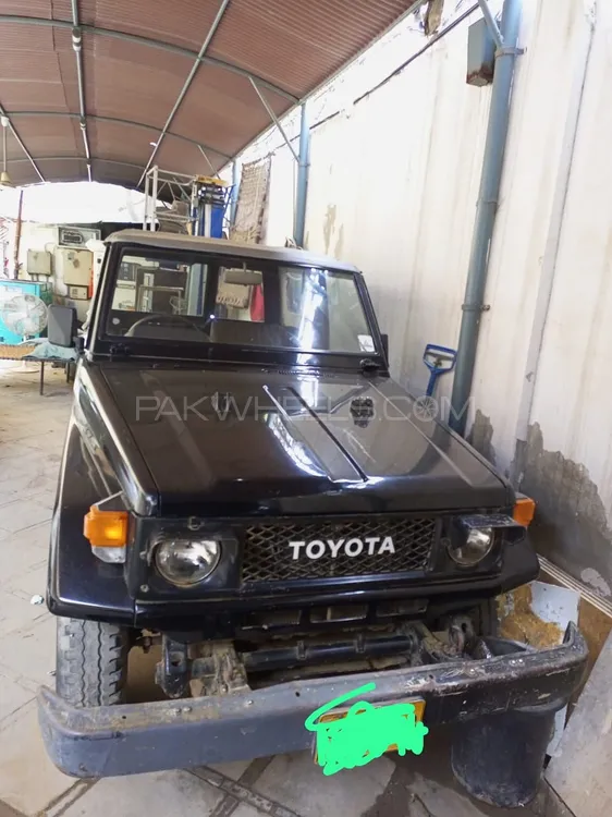 Toyota Land Cruiser 1988 for Sale in Karachi Image-1