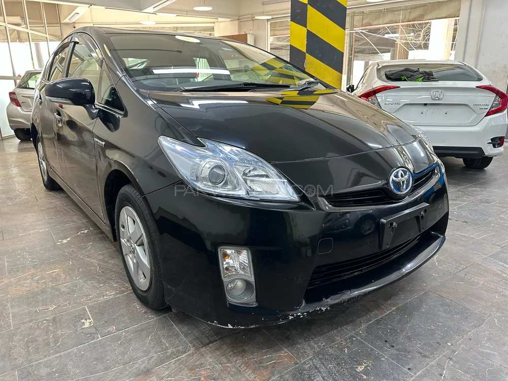 Toyota Prius 2010 for Sale in Karachi Image-1