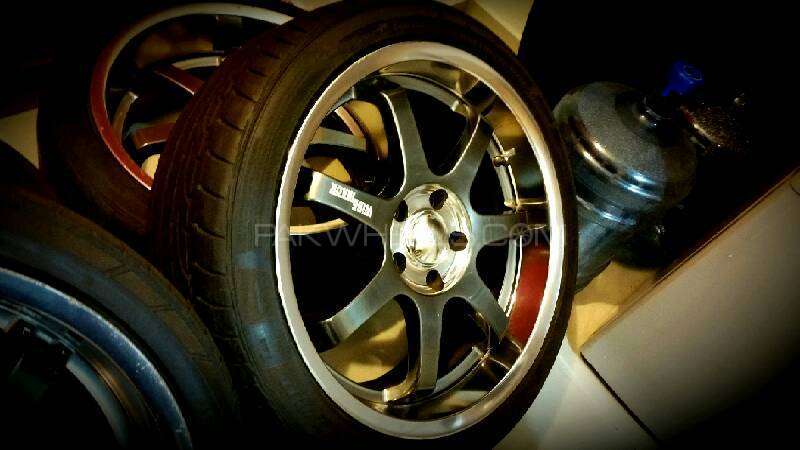 18's Lenso Wide Track deep dish Alloy rims & dunlop tires. Image-1