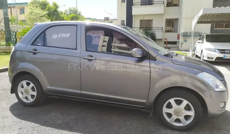 FAW V2 2018 for sale in Islamabad