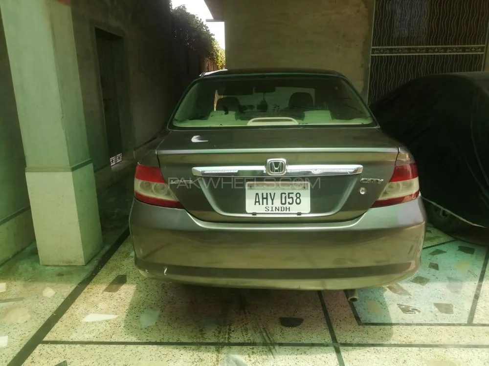 Honda City 2004 for sale in Chiniot