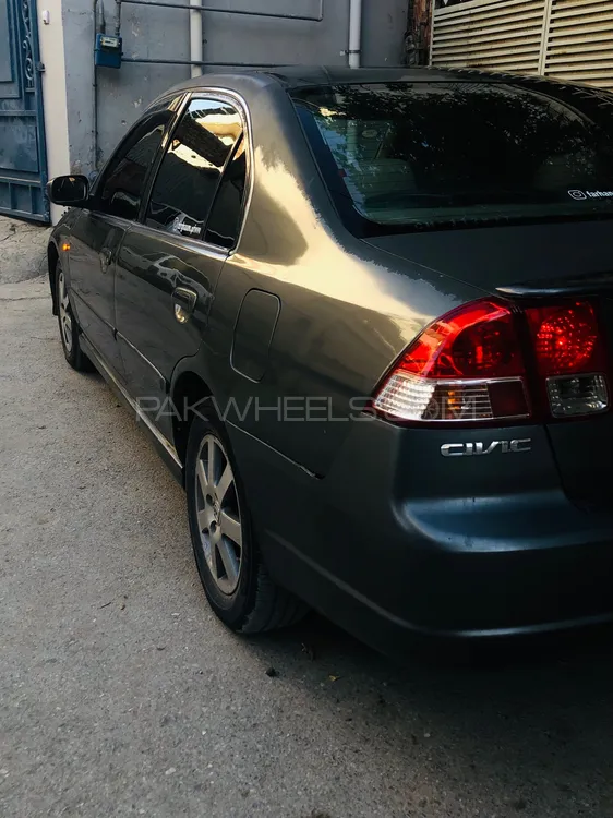 Honda Civic 2004 for Sale in Peshawar Image-1