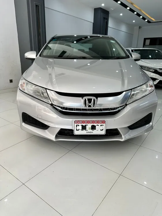 Honda Grace Hybrid 2015 for sale in Karachi