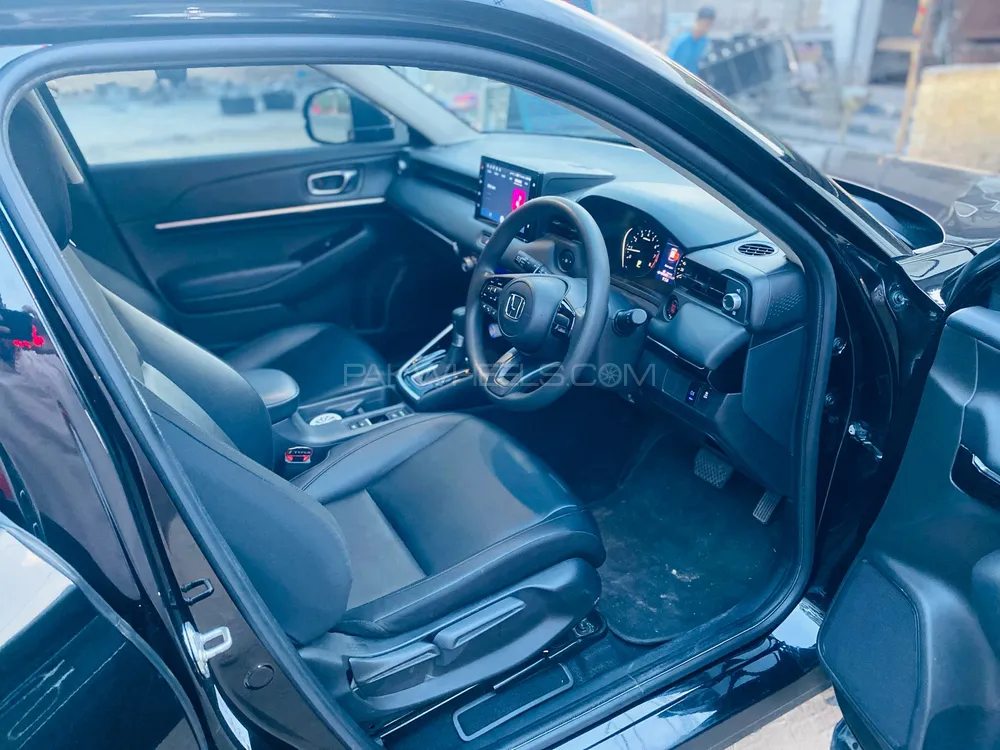 ہونڈا HR-V 2023 for Sale in دینا Image-1