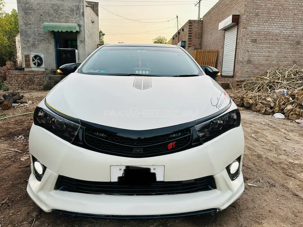 Toyota Corolla 2016 for Sale in Chiniot Image-1