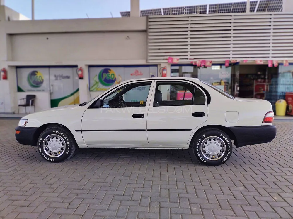 Toyota Corolla 1998 for Sale in Islamabad Image-1