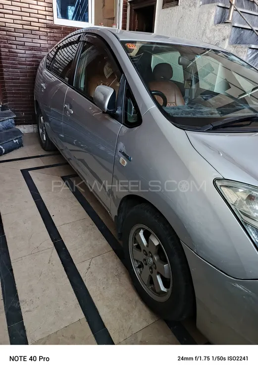 Toyota Prius 2010 for Sale in Faisalabad Image-1