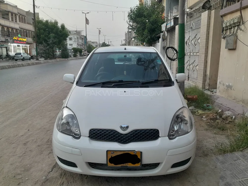 ٹویوٹا وِٹز 2003 for Sale in کراچی Image-1