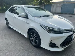 Toyota Corolla Altis Grande CVT-i 1.8 2020 for Sale