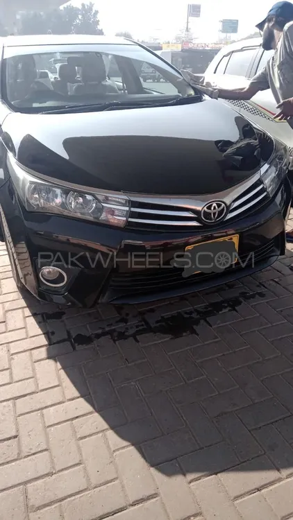 Toyota Corolla 2017 for Sale in Lahore Image-1