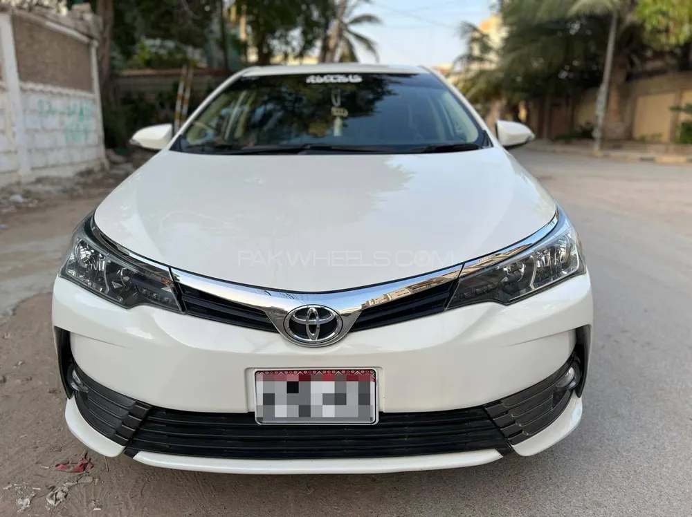 Toyota Corolla 2019 for Sale in Karachi Image-1