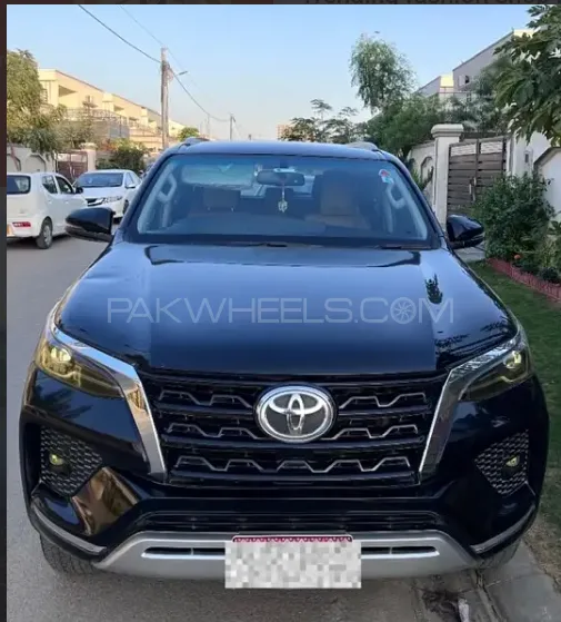 ٹویوٹا فورچیونر 2021 for Sale in کراچی Image-1