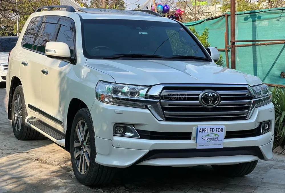 Toyota Land Cruiser 2015 for sale in Islamabad