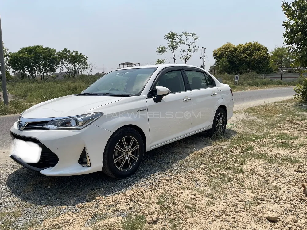Toyota Corolla Axio 2018 for sale in Lahore