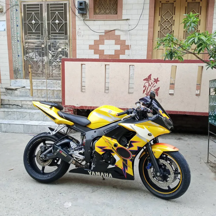 Yamaha YZF-R6S 2007 for Sale Image-1