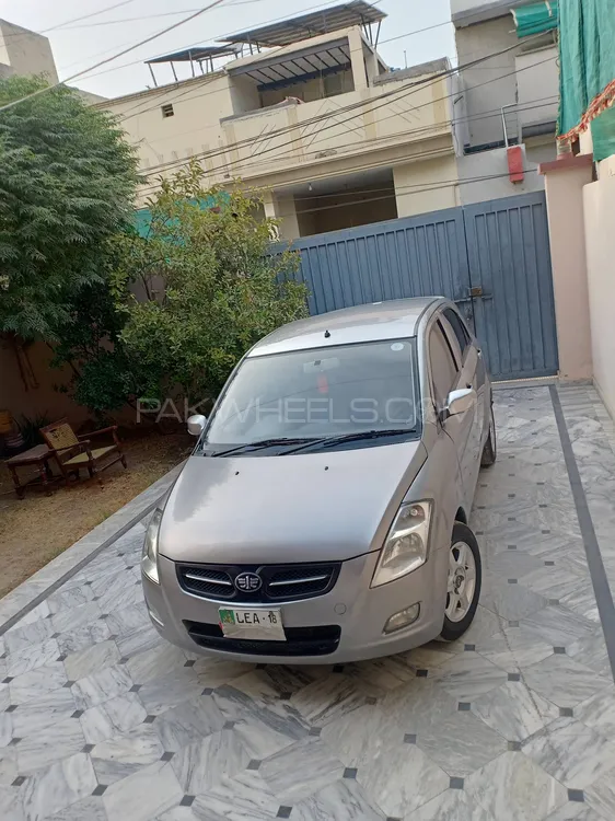 FAW V2 2018 for sale in Bahawalpur