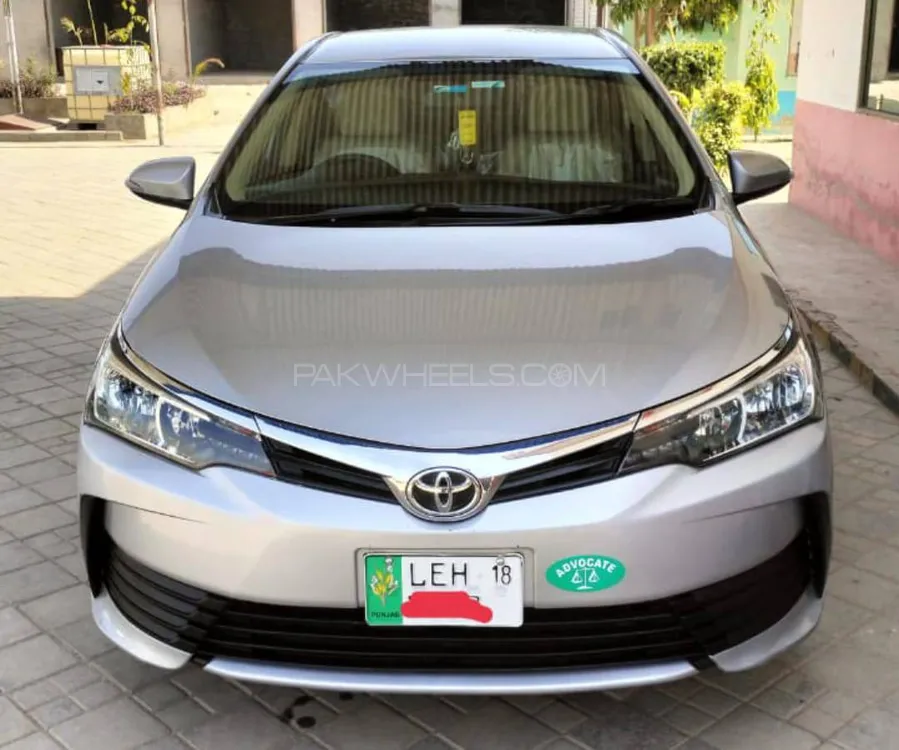 Toyota Corolla 2015 for Sale in Okara Image-1