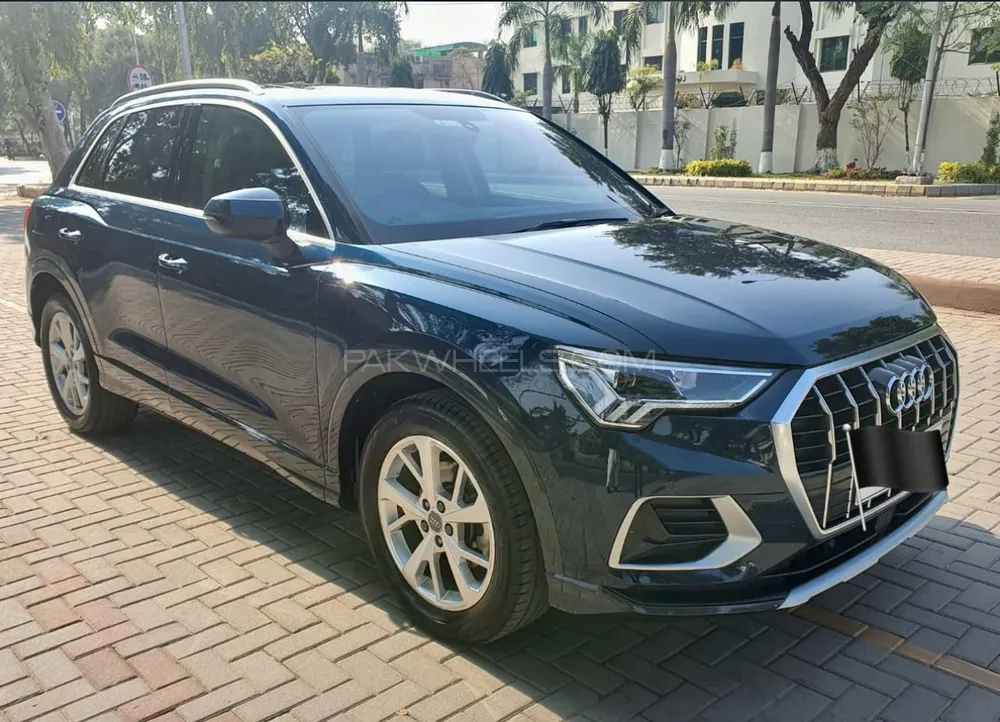Audi Q3 2020 for Sale in Lahore Image-1