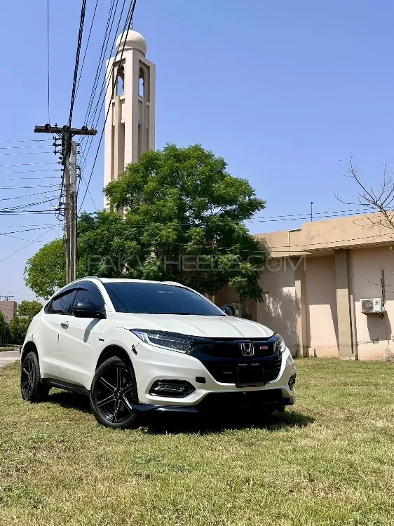 Honda Vezel 2015 for Sale in Sialkot Image-1