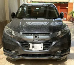 Honda Vezel Hybrid X 2018 for Sale