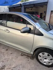 Toyota Vitz F Limited II 1.0 2014 for Sale