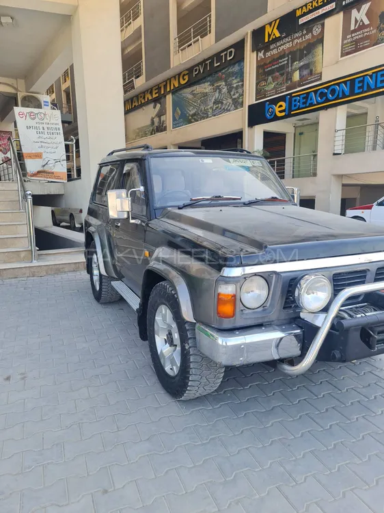 Nissan Patrol 1990 for sale in Mardan