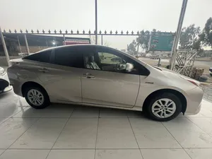 Toyota Prius S Touring Selection 2018 for Sale