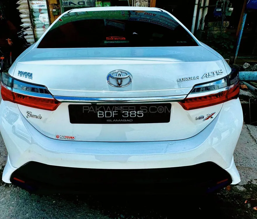 Toyota Vitz 2023 for sale in Abbottabad