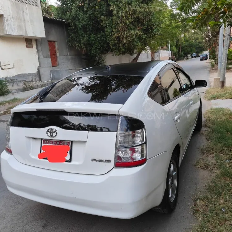 Toyota Prius 2007 for sale in Karachi