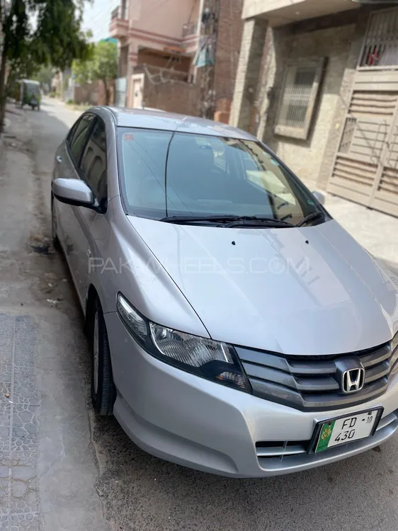 Honda City 1.3 i-VTEC 2010 for sale in Faisalabad | PakWheels