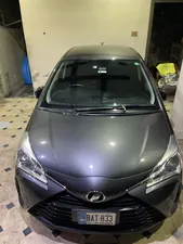 Toyota Vitz F Smart Stop Package  2018 for Sale