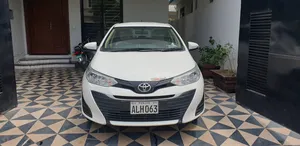 Toyota Yaris GLI MT 1.3 2022 for Sale