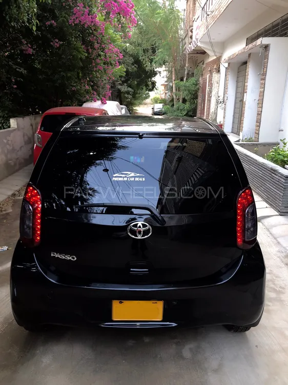 Toyota Passo 2015 for sale in Karachi
