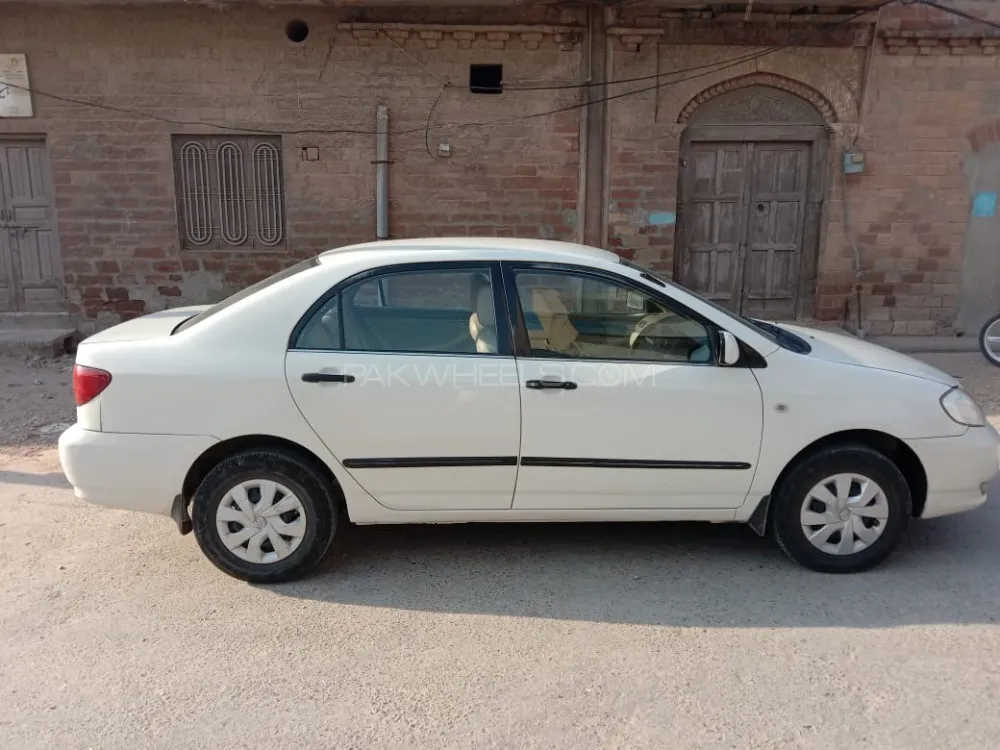 Toyota Corolla 2004 for sale in Pind Dadan Khan