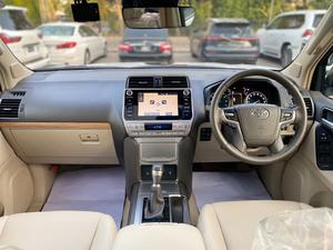 Toyota Prado Tx.L 
Model: 2018
Mileage: 19,000 Km
Unregistered

*Original Tv + 4 cameras
*Electric Powered Seats
*Heating/ Cooling Seats
*7 Seater
*Beige Room
*Sunroof

Calling and Visiting Hours

Monday to Saturday 

11:00 AM to 7:00 PM