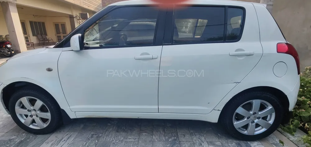 Suzuki Swift 2018 for sale in Sadiqabad