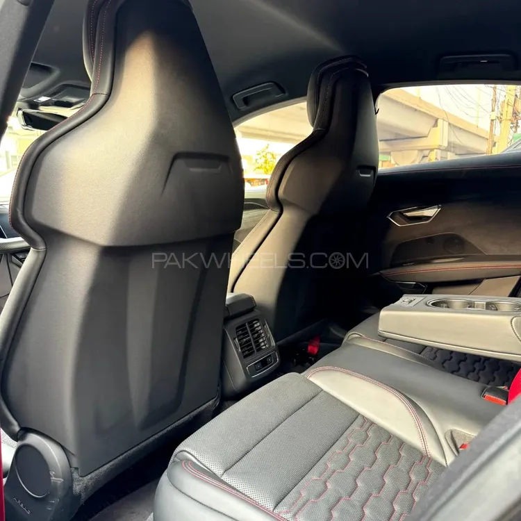 Audi e-tron GT 2021 for Sale in Lahore Audi e-tron GT 2021 for Sale in Lahore Image-8