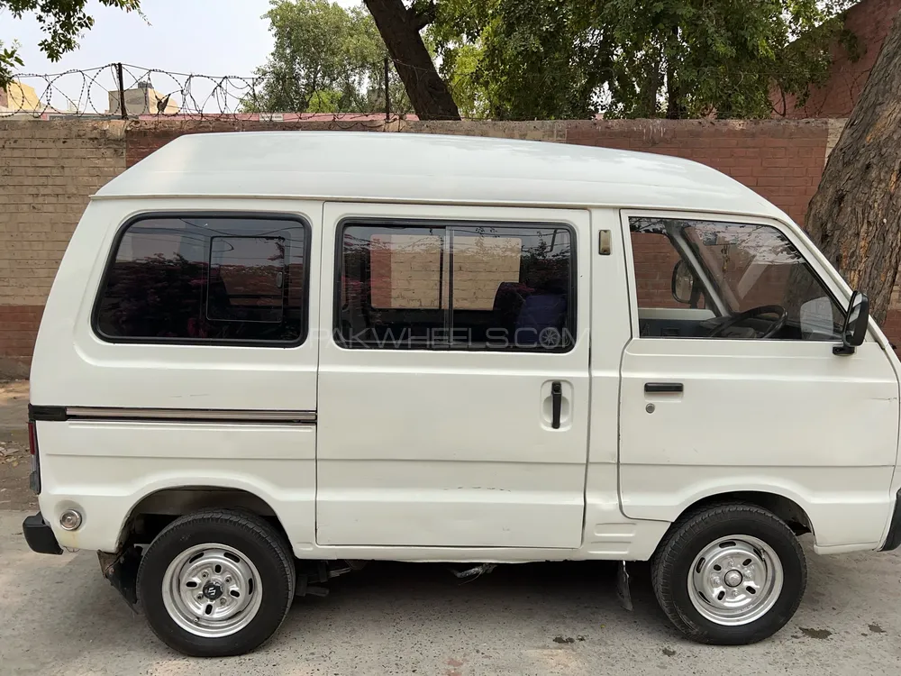 Suzuki Bolan 2012 for sale in Lahore