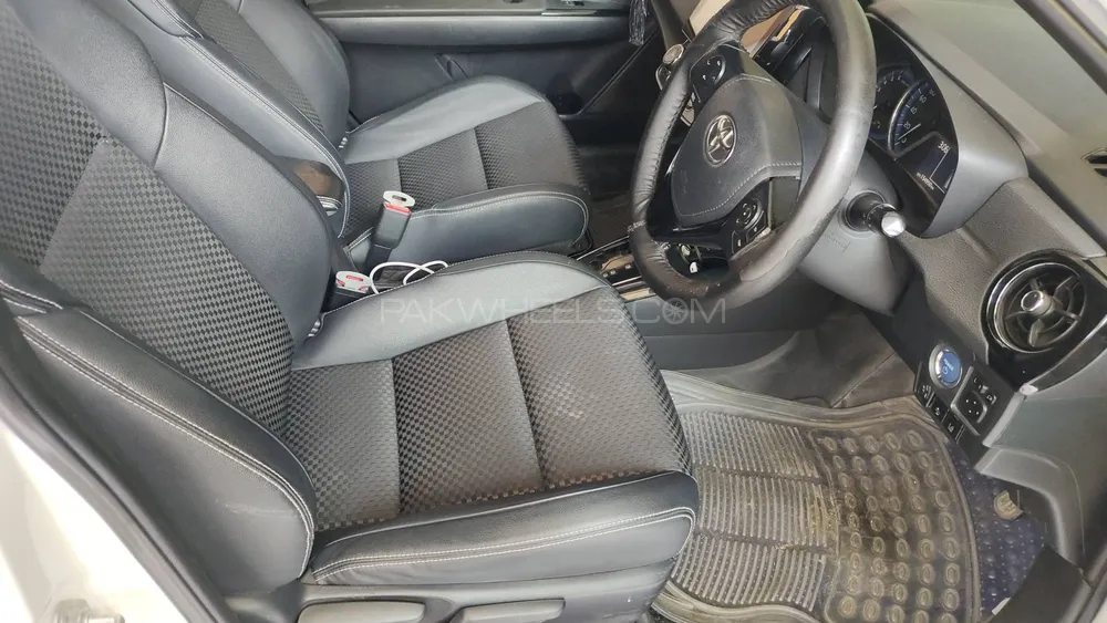 Toyota Corolla Fielder 2017 for sale in Wah cantt