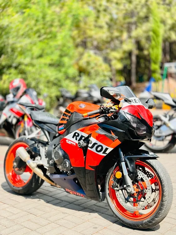 Honda CBR 1000RR 2010 for Sale Image-1