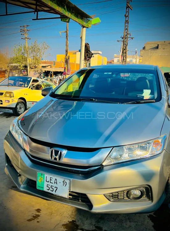 Honda Grace Hybrid 2015 for sale in Lahore