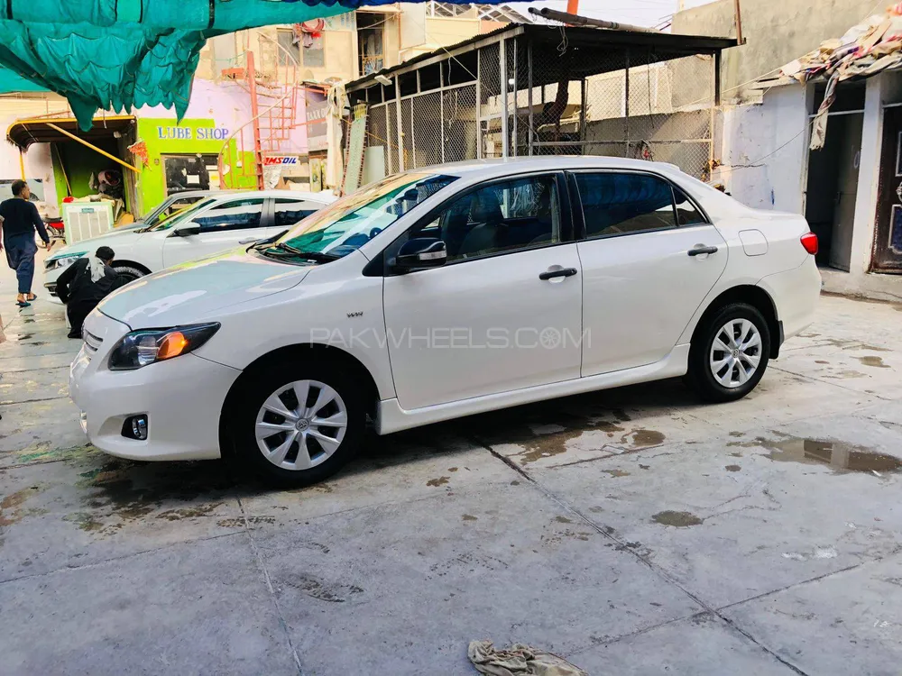 Toyota Corolla 2010 for sale in Peshawar