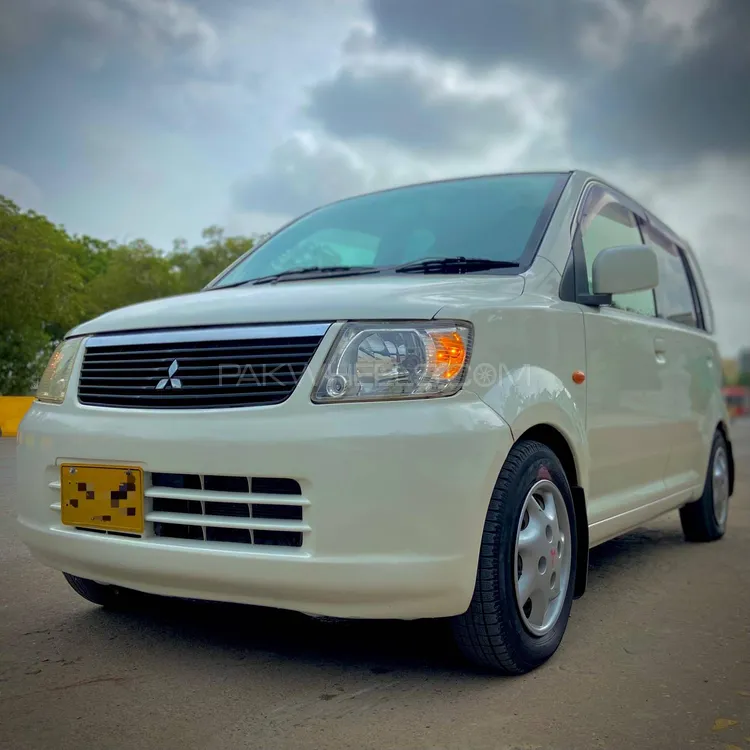 Mitsubishi Ek Wagon 2006 for Sale in Karachi Mitsubishi Ek Wagon 2006 for Sale in Karachi Image-3