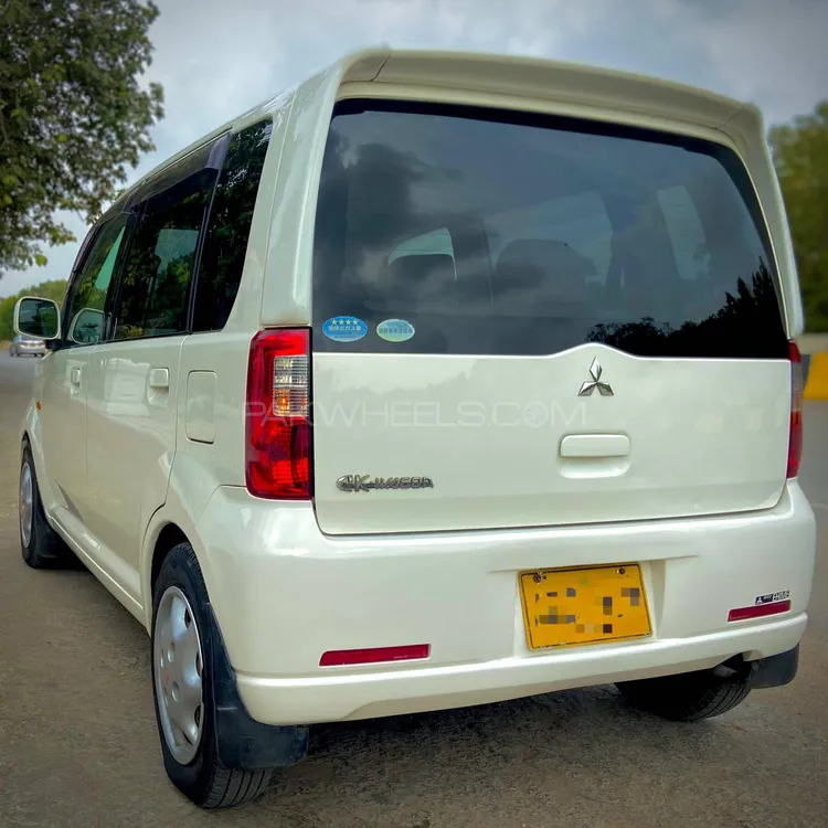 Mitsubishi Ek Wagon 2006 for Sale in Karachi Mitsubishi Ek Wagon 2006 for Sale in Karachi Image-5