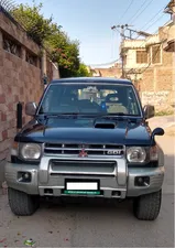 Mitsubishi Pajero Exceed Automatic 2.8D 1995 for Sale