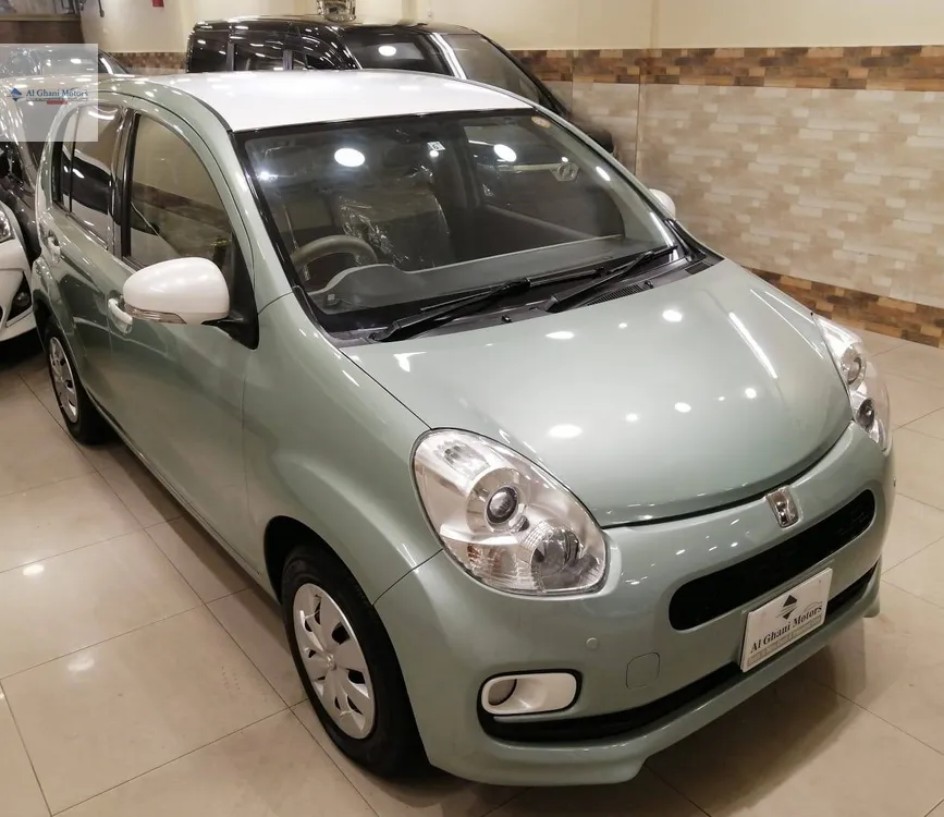 Toyota Passo 2015 for sale in Karachi