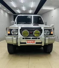 Mitsubishi Pajero Exceed Automatic 2.8D 1997 for Sale